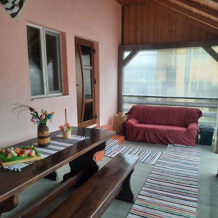 הוילה גורה הומורולווי Casa Andreia מראה חיצוני תמונה